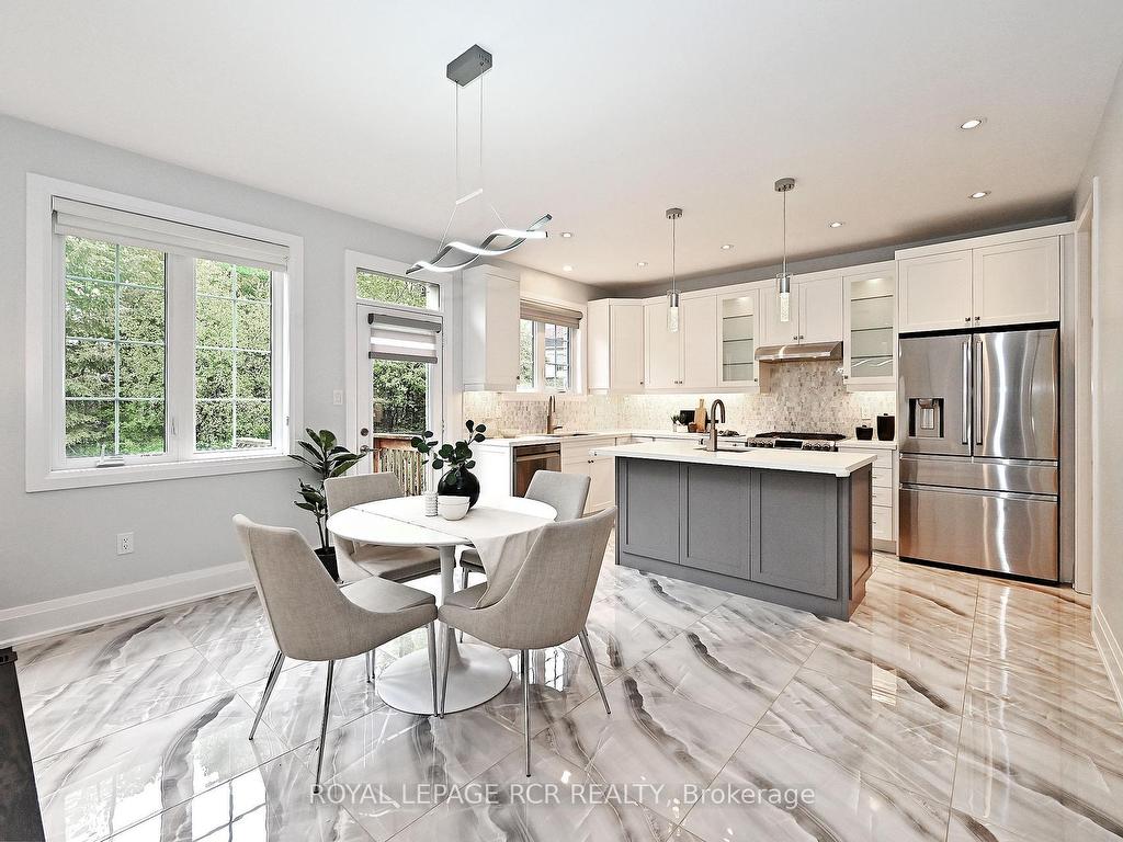 









240


Conklin

Crescent,
Aurora,




ON
L4G 0Z4

