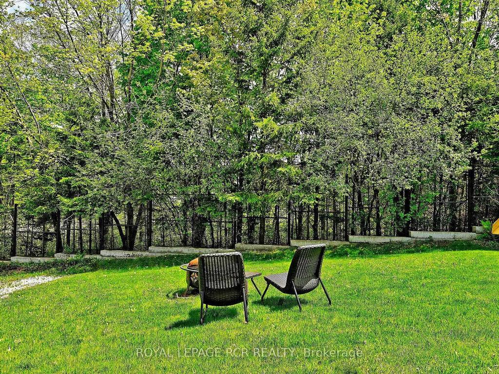 









240


Conklin

Crescent,
Aurora,




ON
L4G 0Z4

