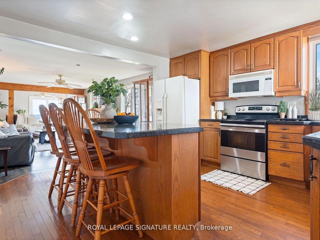 









2


Buena

Street,
Norfolk,




ON
N0A 1N7

