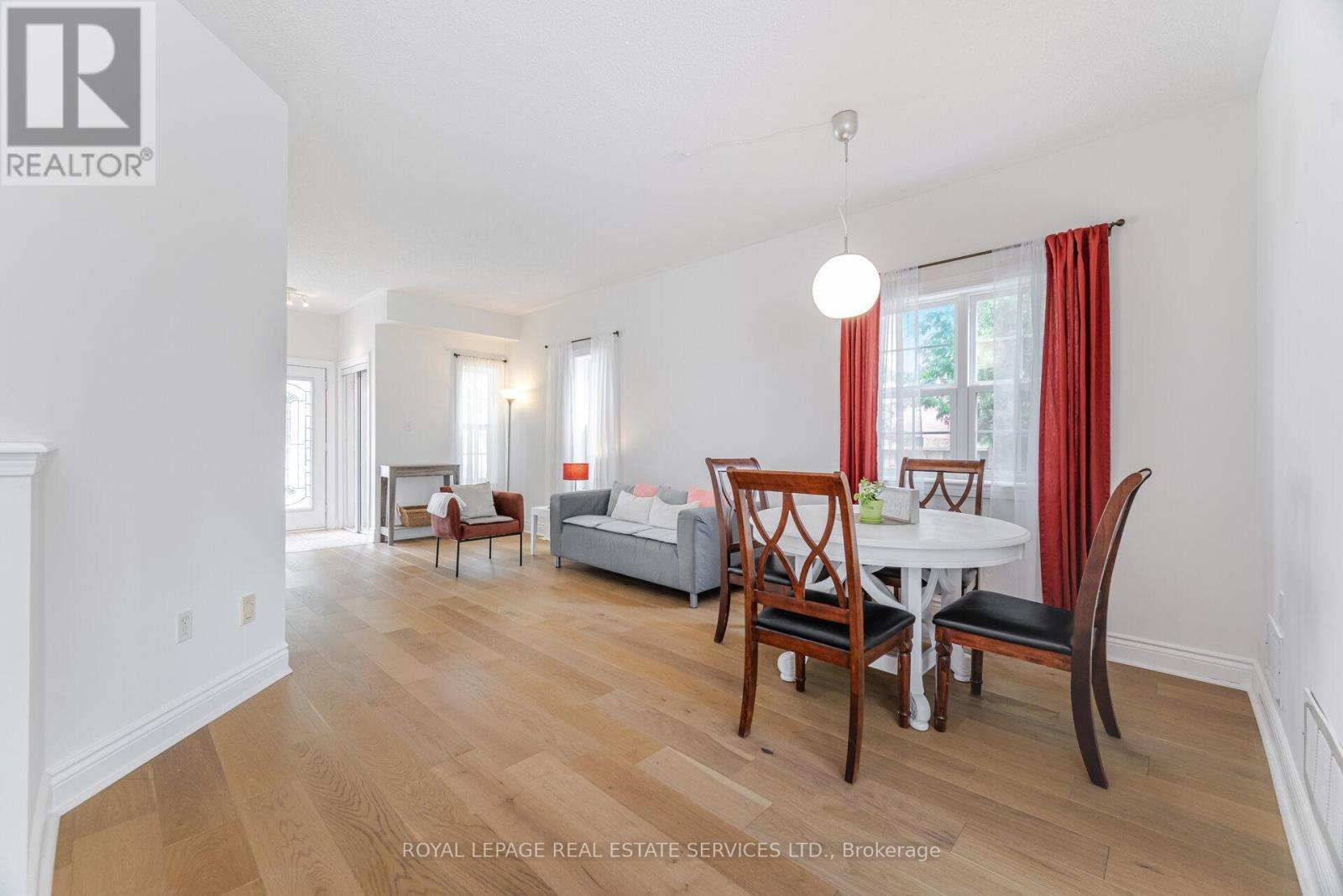 












3896 BLOOMINGTON CRESCENT

,
Mississauga,




Ontario
L5M7H4

