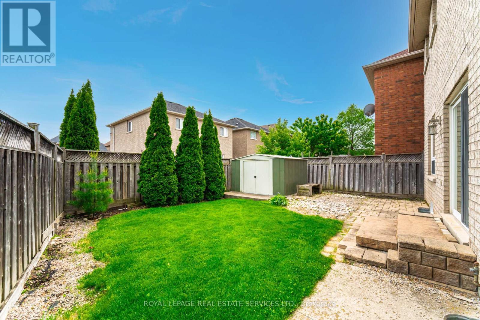 












3896 BLOOMINGTON CRESCENT

,
Mississauga,




Ontario
L5M7H4

