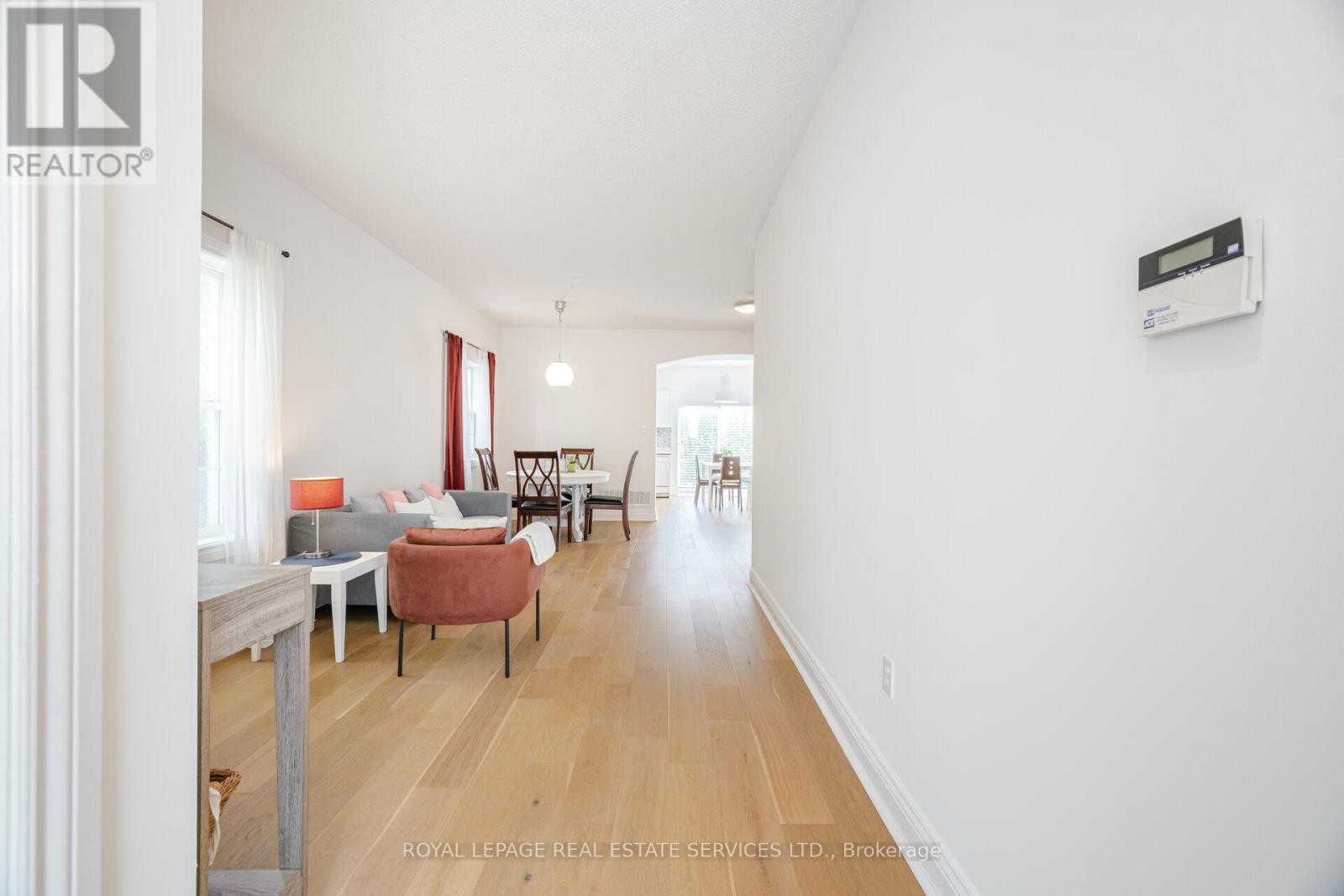 












3896 BLOOMINGTON CRESCENT

,
Mississauga,




Ontario
L5M7H4

