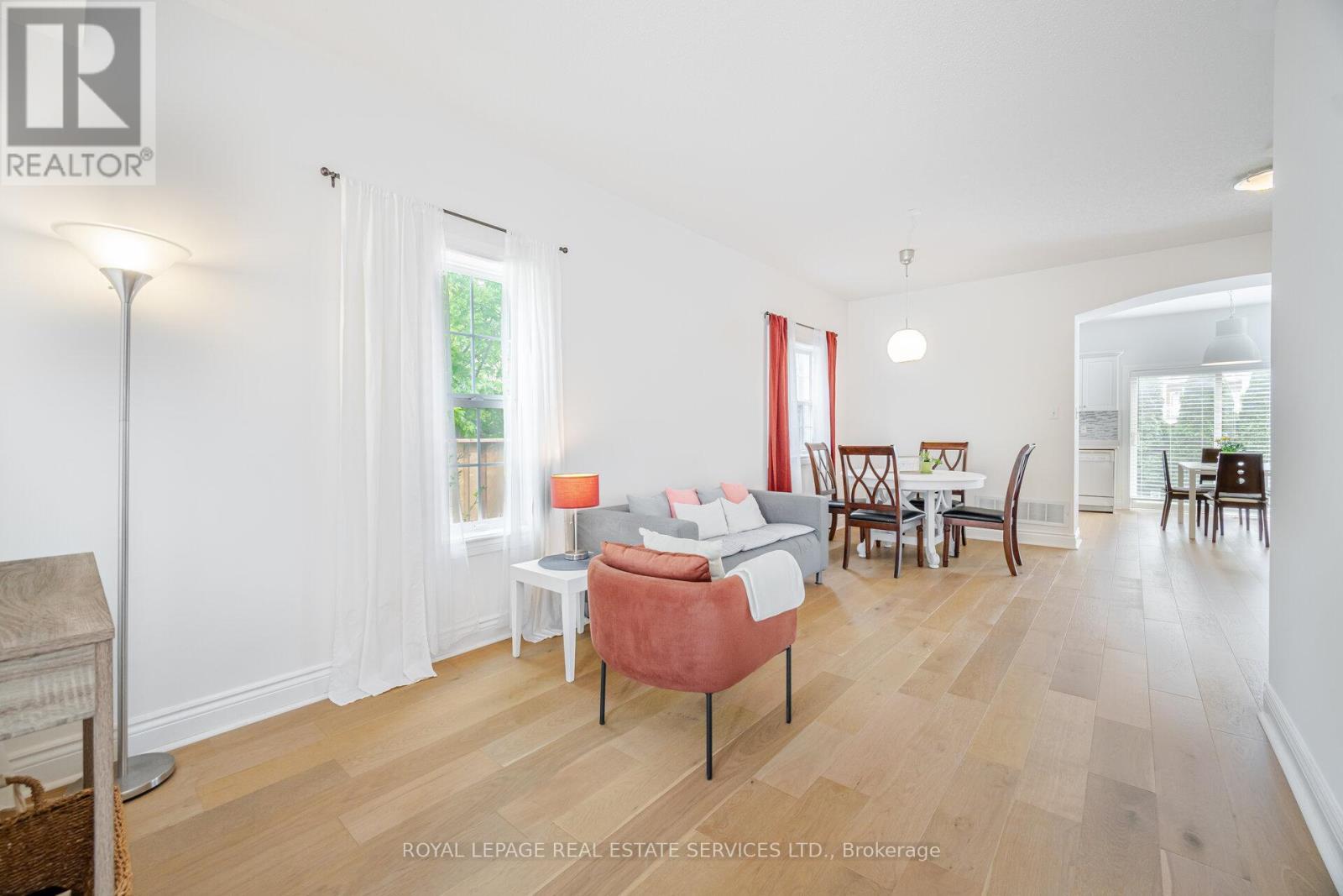 












3896 BLOOMINGTON CRESCENT

,
Mississauga,




Ontario
L5M7H4

