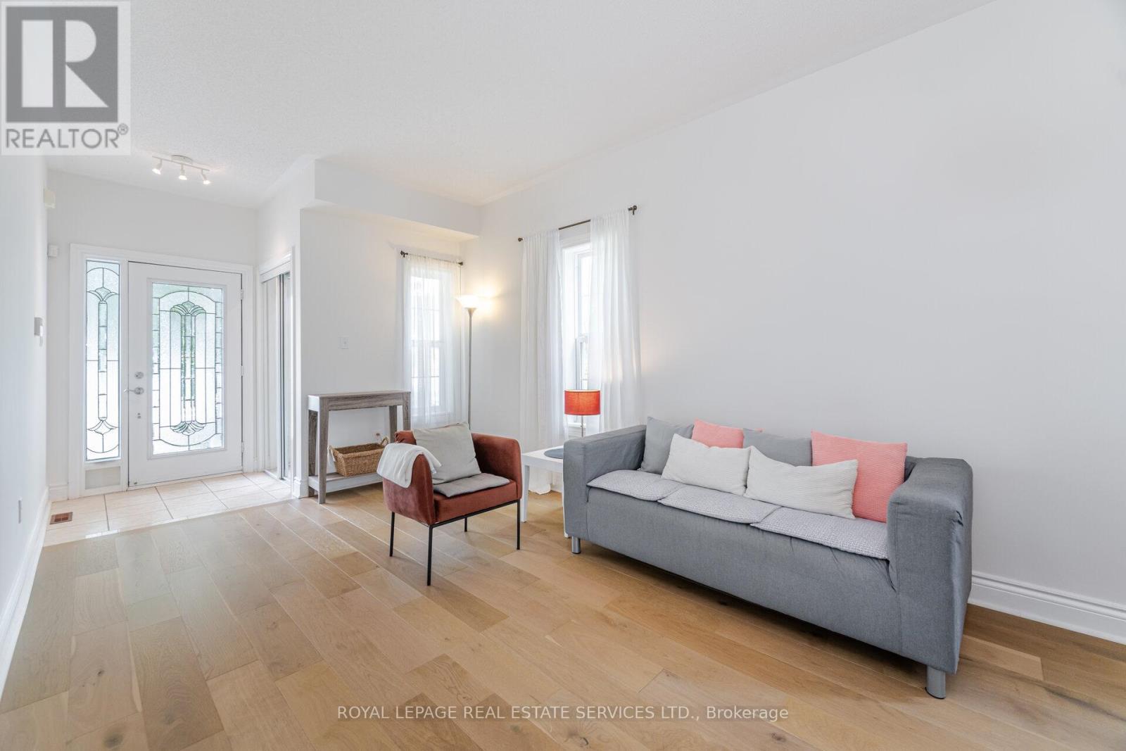 












3896 BLOOMINGTON CRESCENT

,
Mississauga,




Ontario
L5M7H4


