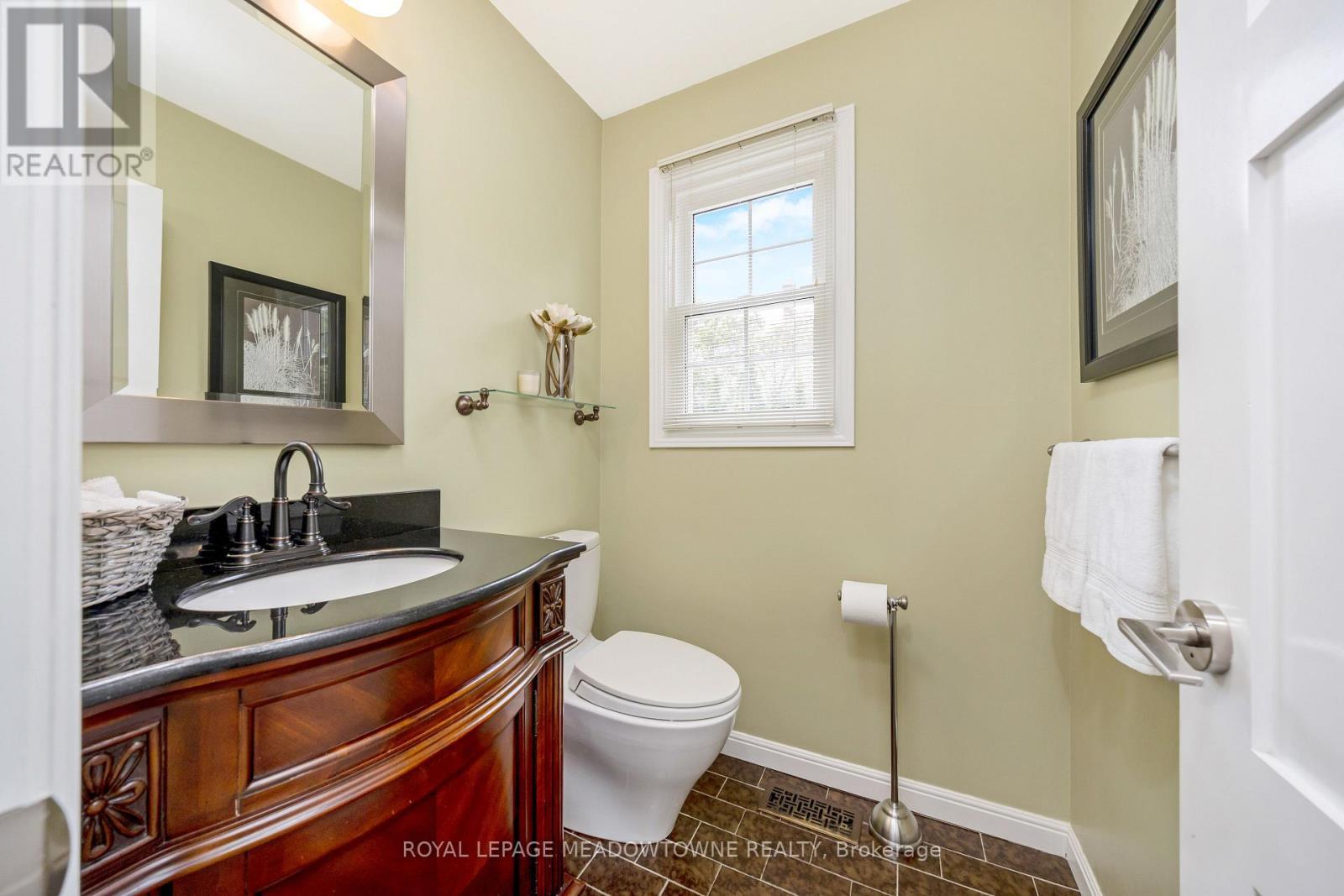 












3345 SAWMILL VALLEY DRIVE

,
Mississauga,




Ontario
L5L2Z8

