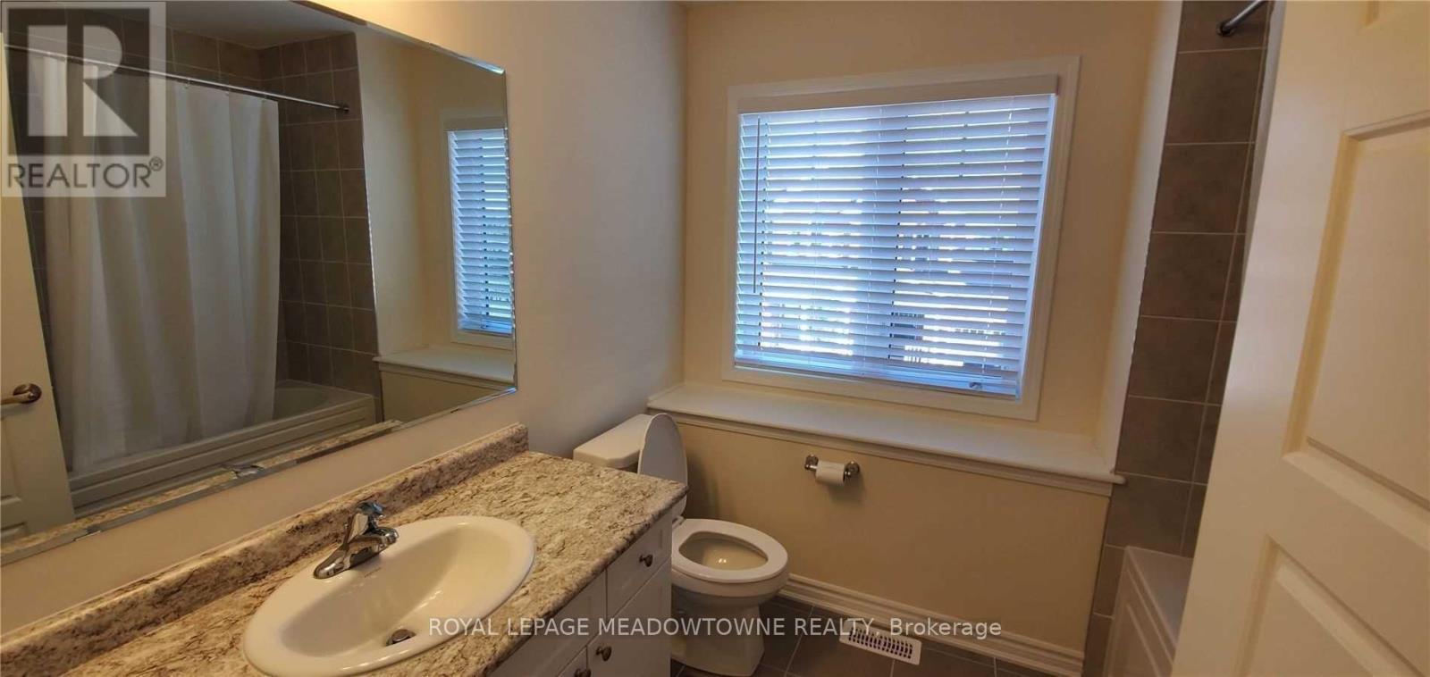 












92 - 143 RIDGE ROAD

,
Cambridge,




Ontario
N3E0E1

