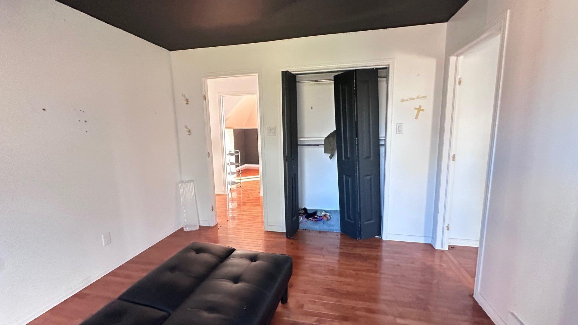 









57


Rg de la Barbotte

,
Lacolle,




QC
J0J1J0

