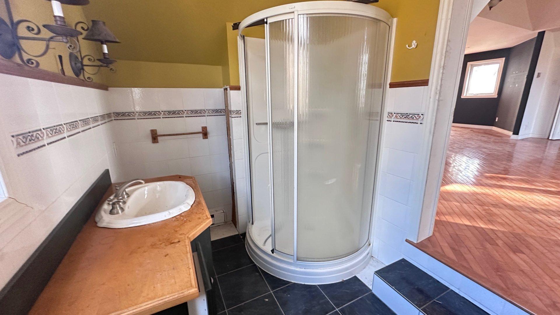 









57


Rg de la Barbotte

,
Lacolle,




QC
J0J1J0

