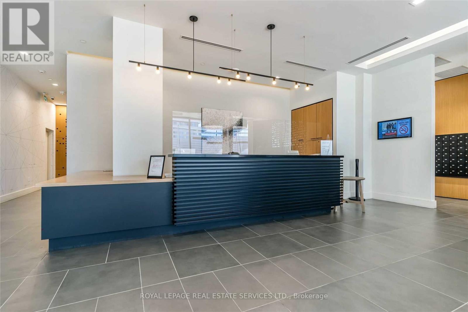 












718 - 2520 EGLINTON AVENUE W

,
Mississauga,




Ontario
L5M0Y4

