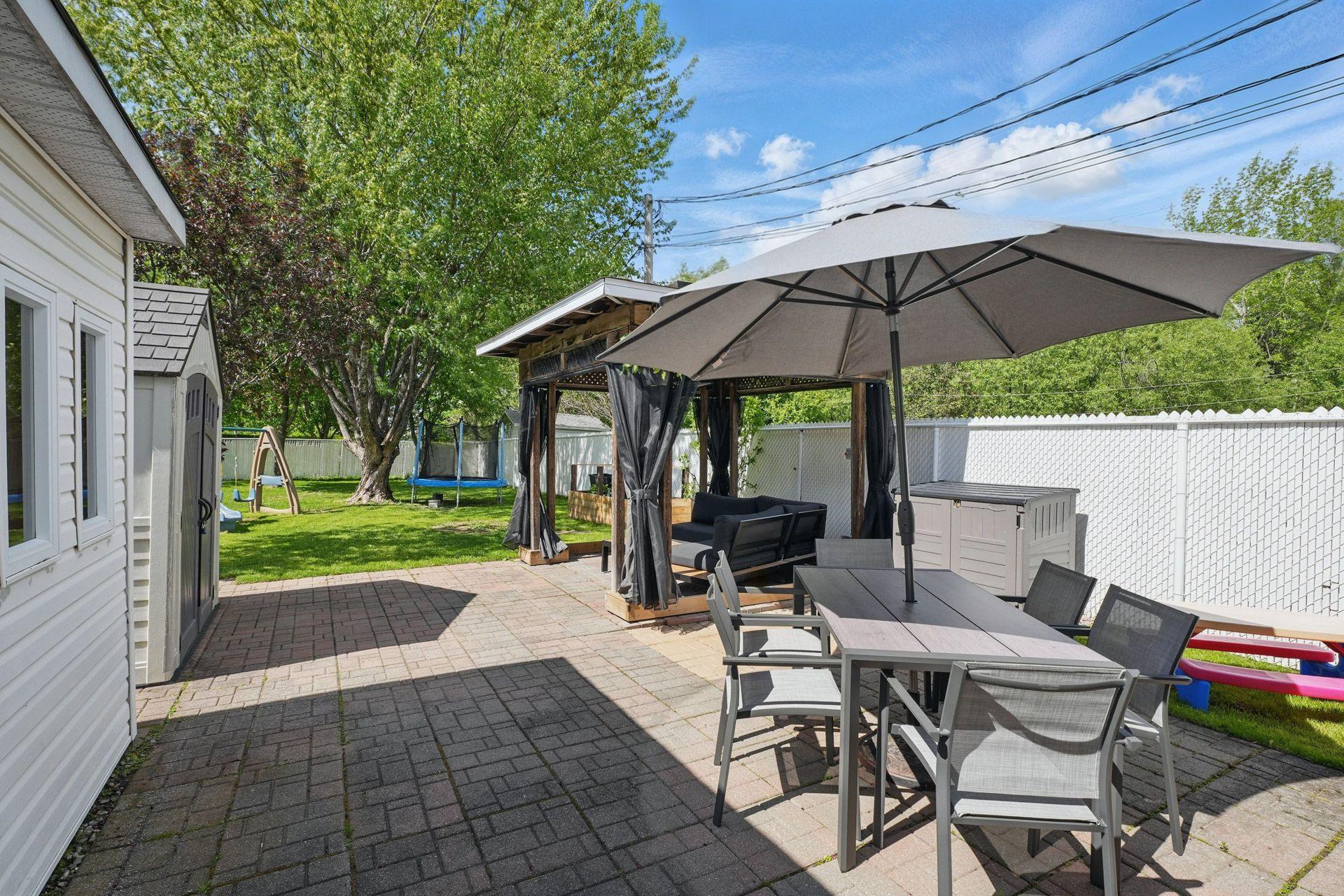









29


Rue de Bergerac

,
Gatineau (Masson-Angers),




QC
J8M1W3

