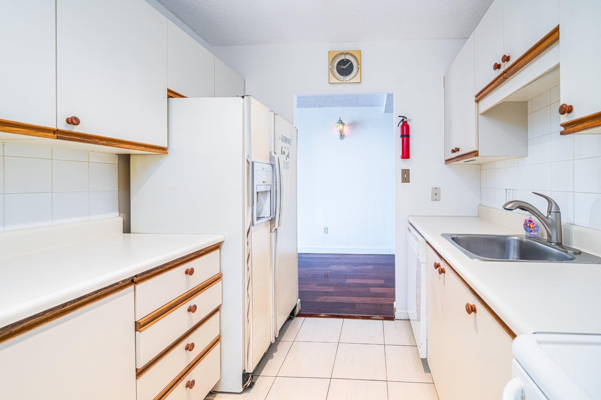 









50


Rue De La Barre

, 405,
Longueuil (Le Vieux-Longueuil),




QC
J4K5G2

