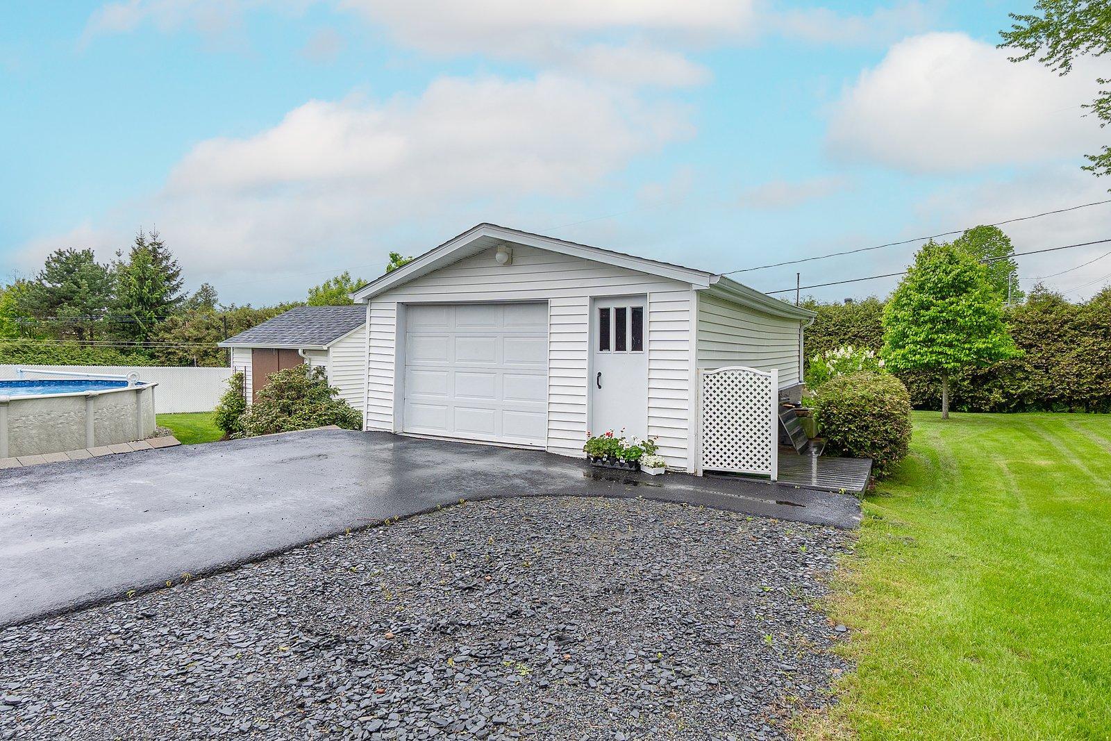 









187


Rue Jean-Talon

,
Sherbrooke (Fleurimont),




QC
J1G3B3

