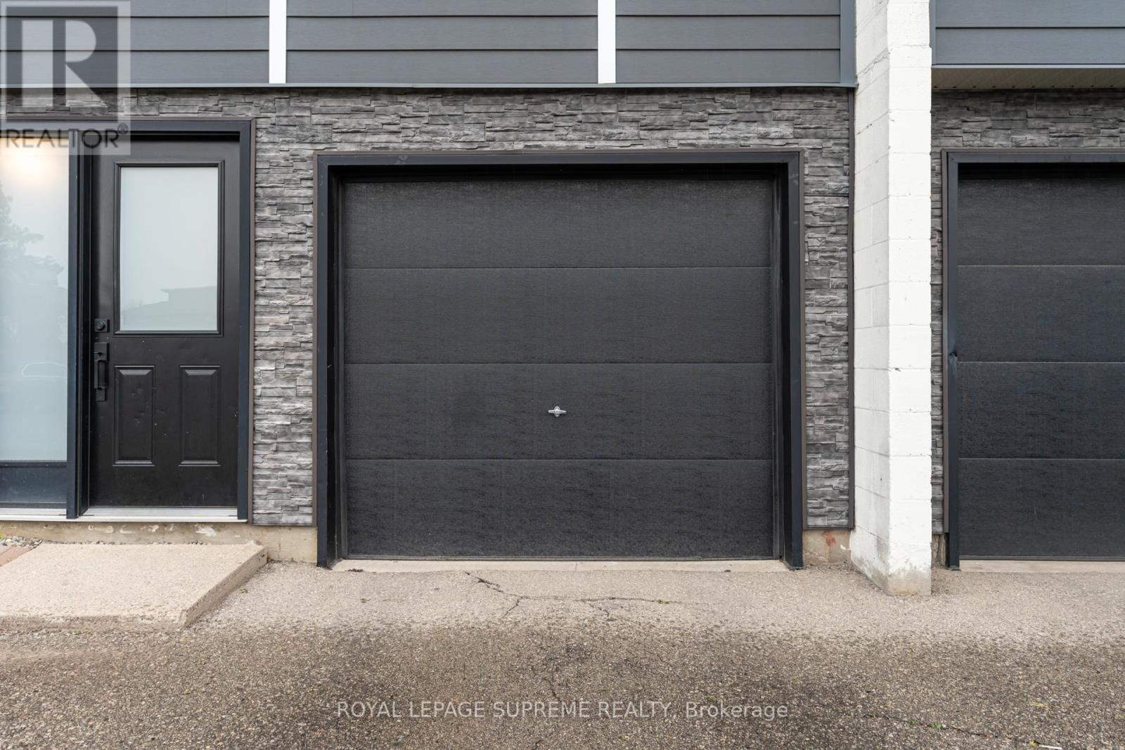 












21 - 135 CHALMERS STREET S

,
Cambridge,




Ontario
N1R6M2

