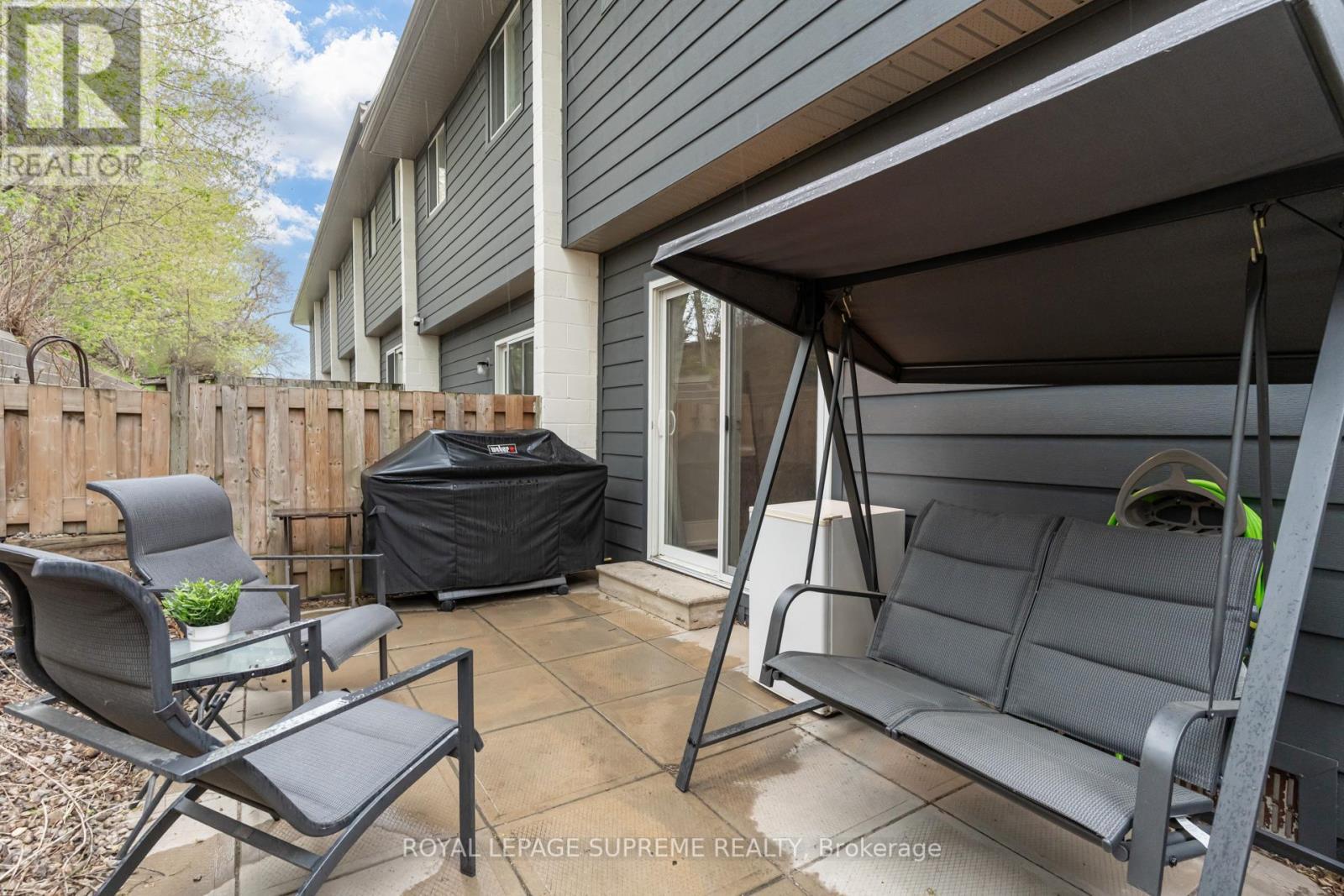 












21 - 135 CHALMERS STREET S

,
Cambridge,




Ontario
N1R6M2

