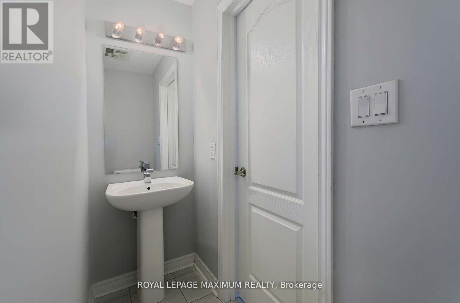 












214 - 3905 MAJOR MACKENZIE DRIVE W

,
Vaughan,




Ontario
L4H4J9


