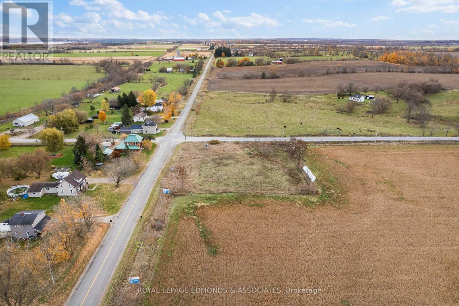 












2402 FORESTERS FALLS ROAD

,
Whitewater Region,







Ontario
K0J1V0

