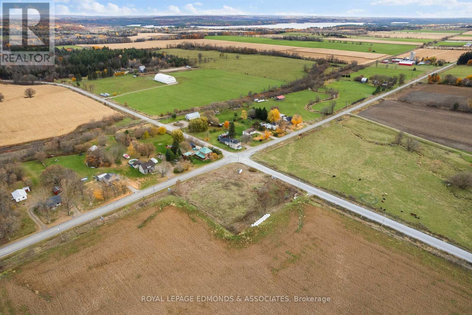 












2402 FORESTERS FALLS ROAD

,
Whitewater Region,







Ontario
K0J1V0

