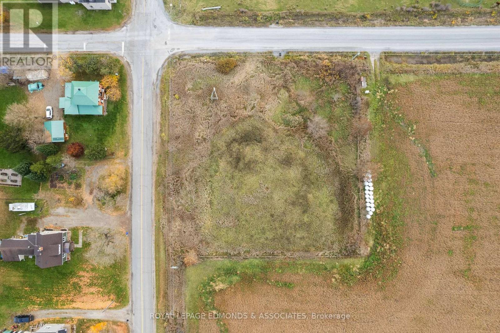 












2402 FORESTERS FALLS ROAD

,
Whitewater Region,







Ontario
K0J1V0

