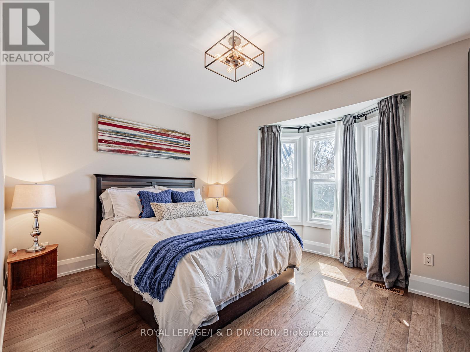 












291 HIGHFIELD ROAD

,
Toronto,




Ontario
M4L2V4

