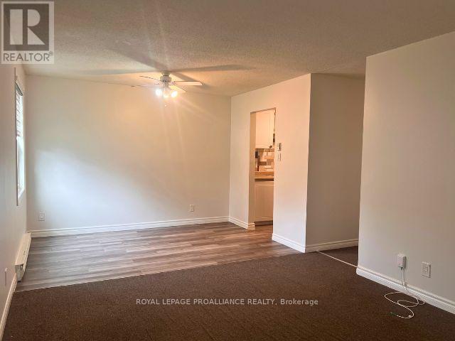 












202 - 25 COLLEGE STREET E

,
Belleville (Belleville Ward),




Ontario
K8P2E3

