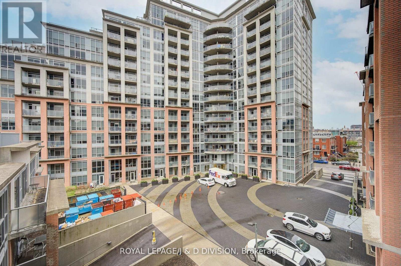 












425 - 1005 KING STREET W

,
Toronto,




Ontario
M6K3M8

