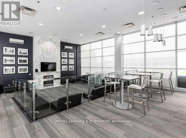 












425 - 1005 KING STREET W

,
Toronto,




Ontario
M6K3M8

