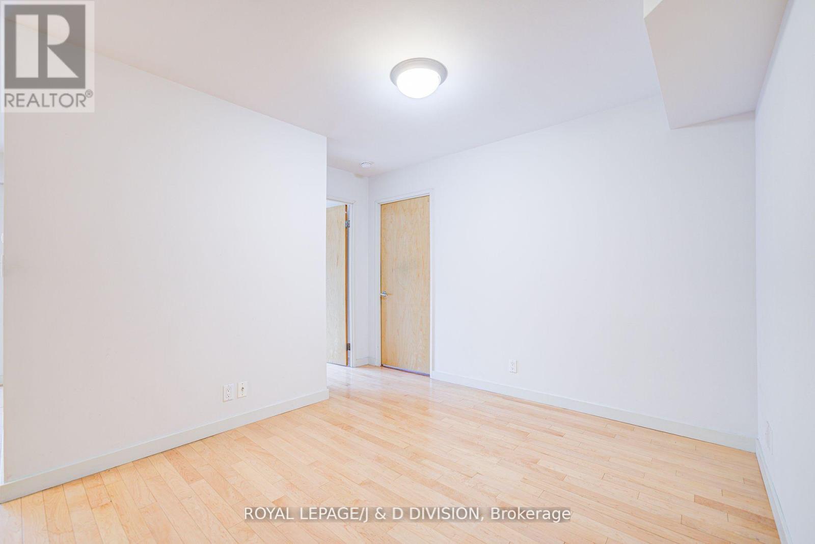 












425 - 1005 KING STREET W

,
Toronto,




Ontario
M6K3M8

