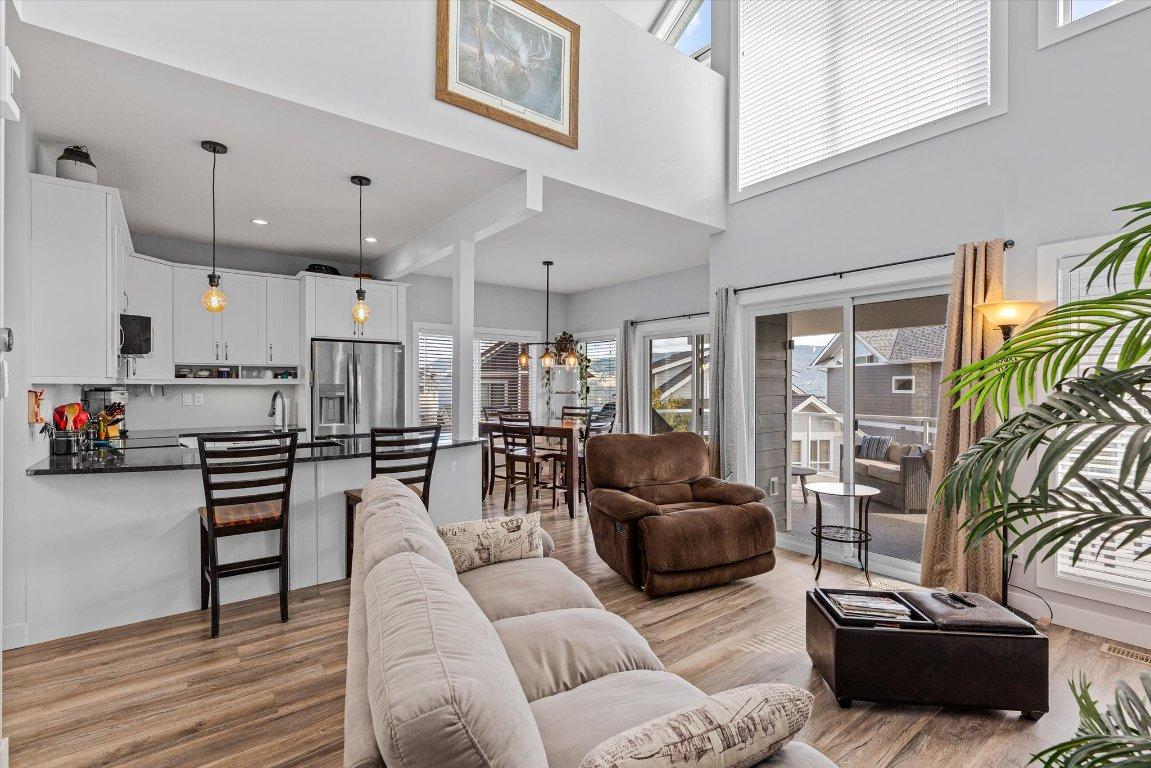 









6956


Terazona

Loop, 410,
Kelowna,




BC
V1Z 3R8

