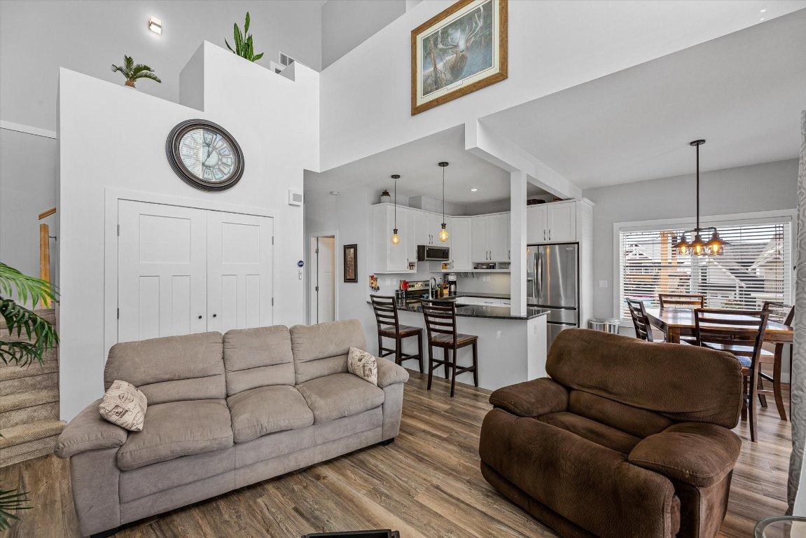 









6956


Terazona

Loop, 410,
Kelowna,




BC
V1Z 3R8

