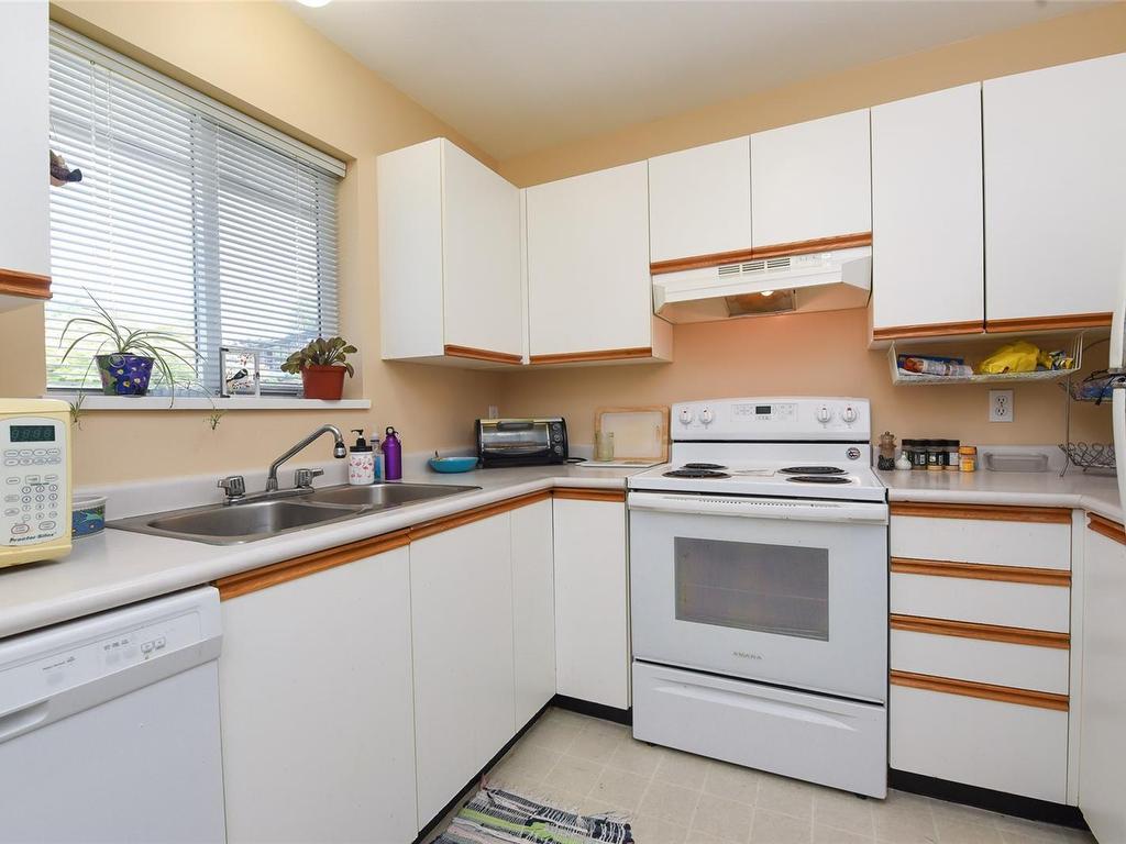 









851


5th

St, 1D,
Courtenay,




BC
V9N 1K8

