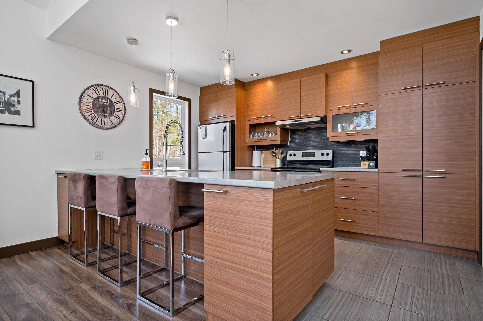 









228


Ch. Jean-Marie

,
Mont-Tremblant,




QC
J8E2H6


