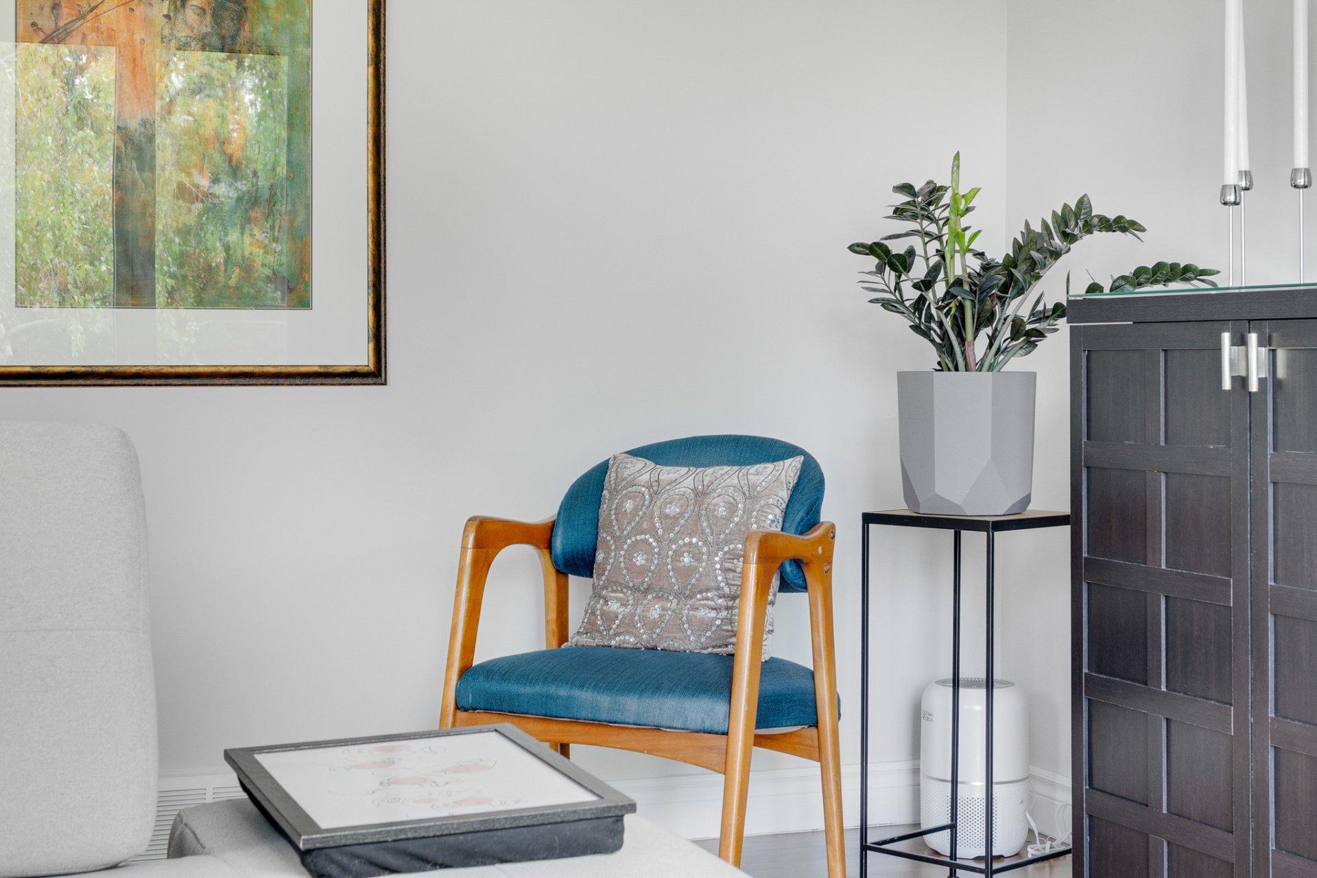 









13


Rue Monseigneur-Forbes

,
Gatineau (Gatineau),




QC
J8T1Y9

