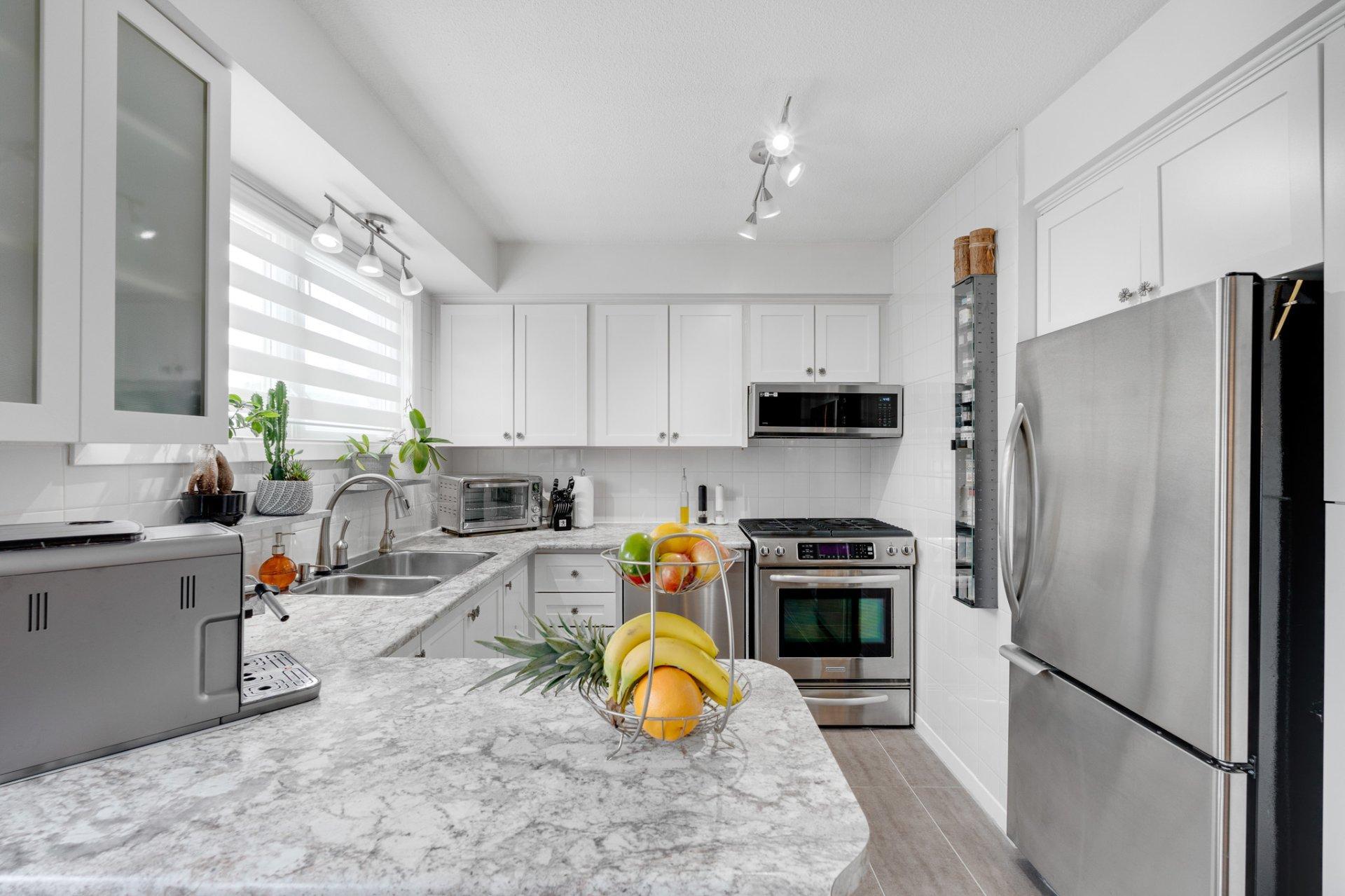 









13


Rue Monseigneur-Forbes

,
Gatineau (Gatineau),




QC
J8T1Y9

