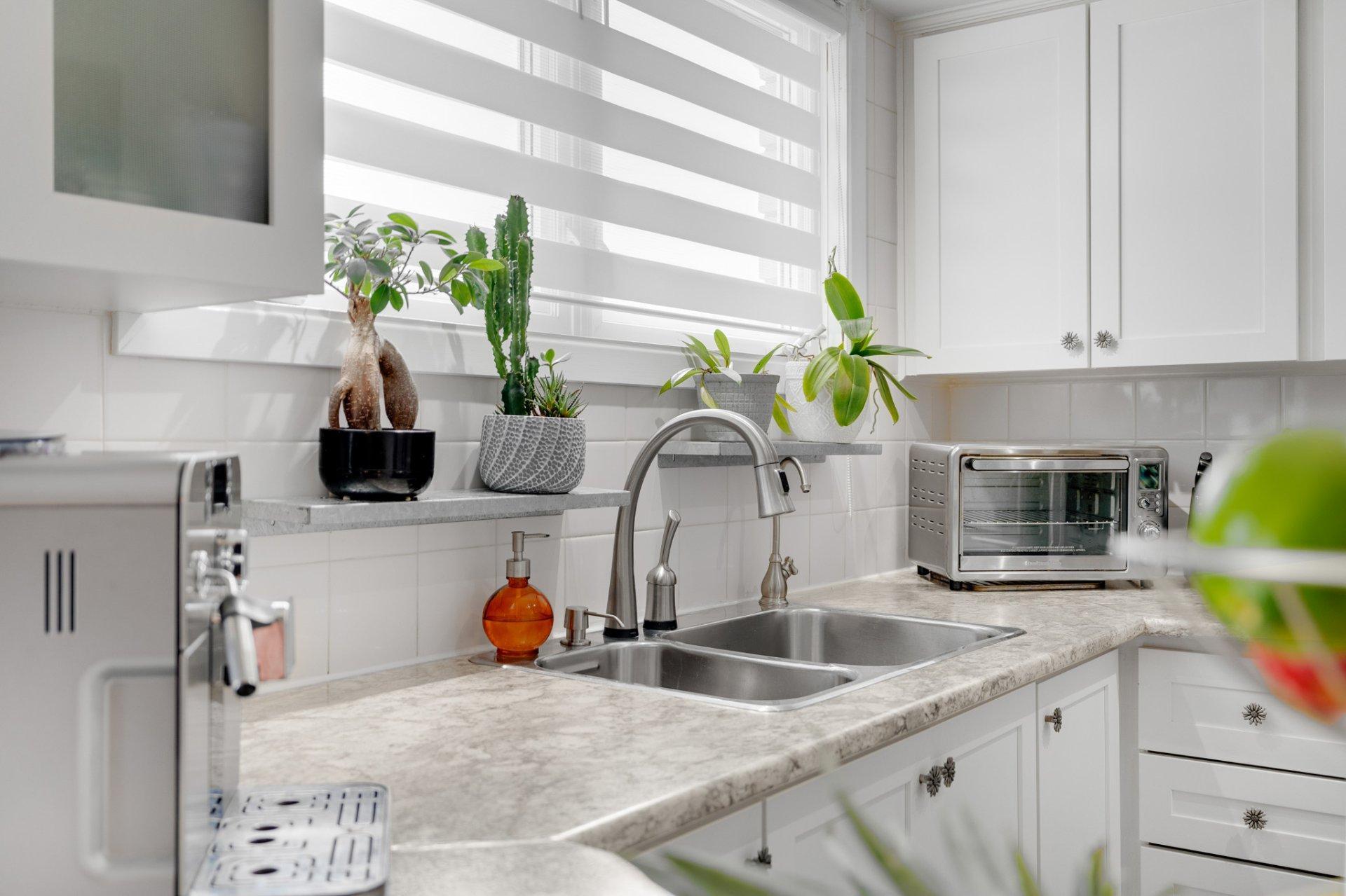 









13


Rue Monseigneur-Forbes

,
Gatineau (Gatineau),




QC
J8T1Y9


