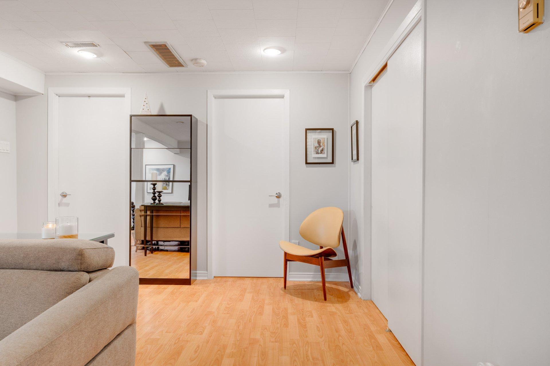 









13


Rue Monseigneur-Forbes

,
Gatineau (Gatineau),




QC
J8T1Y9

