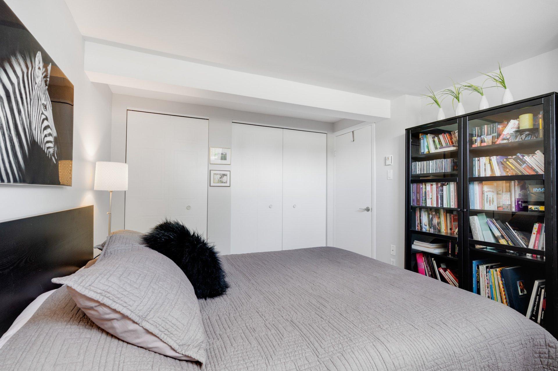 









13


Rue Monseigneur-Forbes

,
Gatineau (Gatineau),




QC
J8T1Y9

