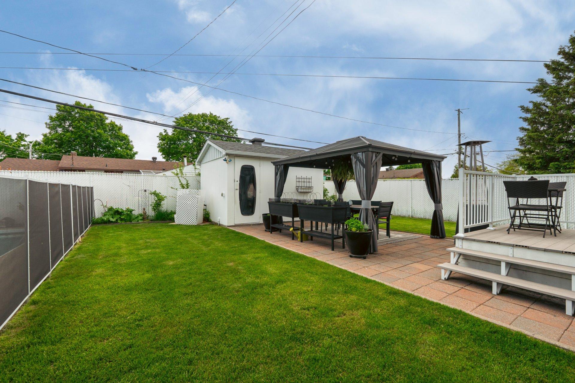 









13


Rue Monseigneur-Forbes

,
Gatineau (Gatineau),




QC
J8T1Y9

