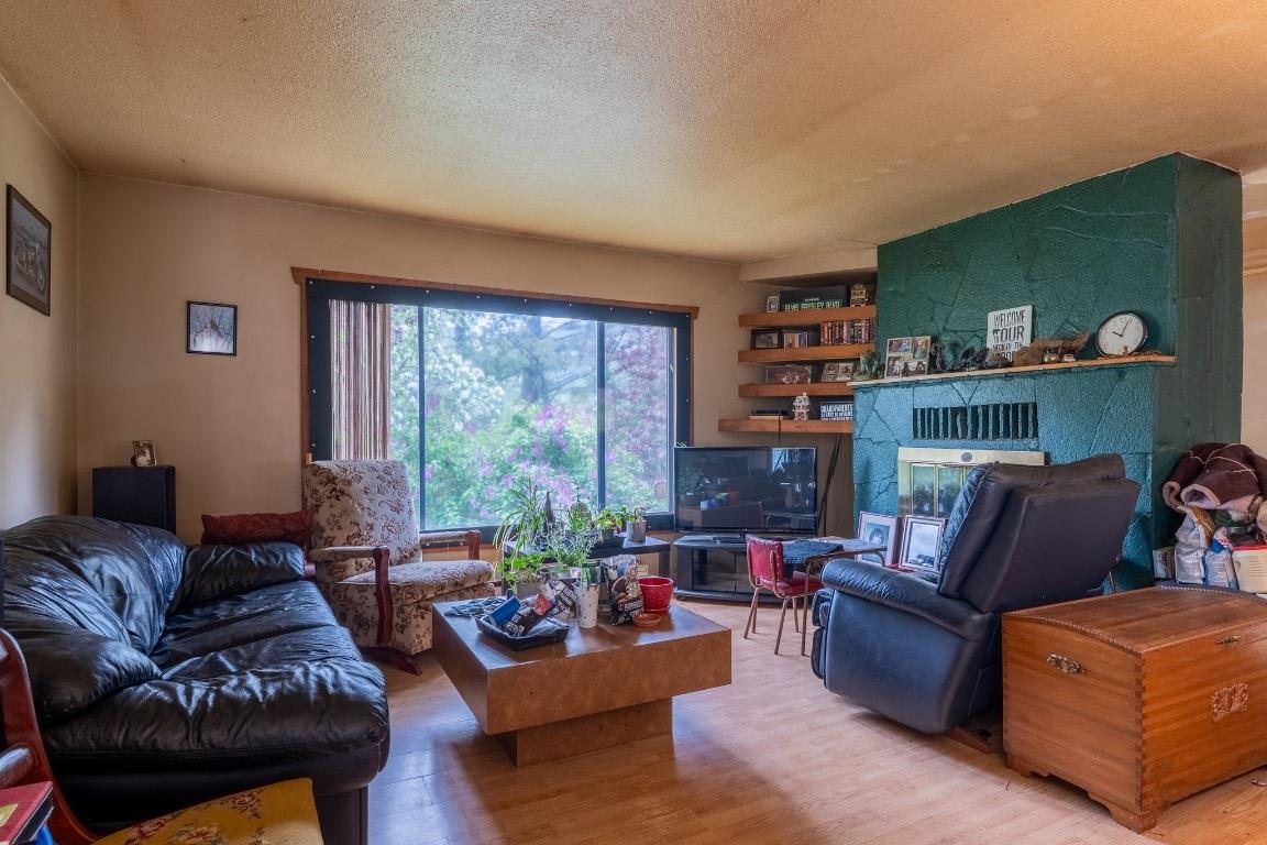 









9050


Highway 33

Highway,
Kelowna,




BC
V1P 1J4

