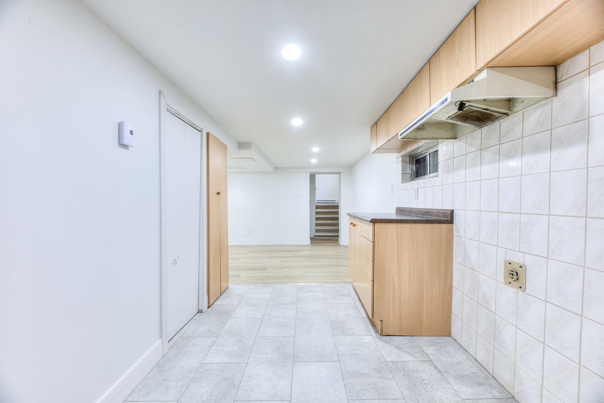 









26B


Rue Louis-Hébert

,
Sainte-Thérèse,




QC
J7E3W5


