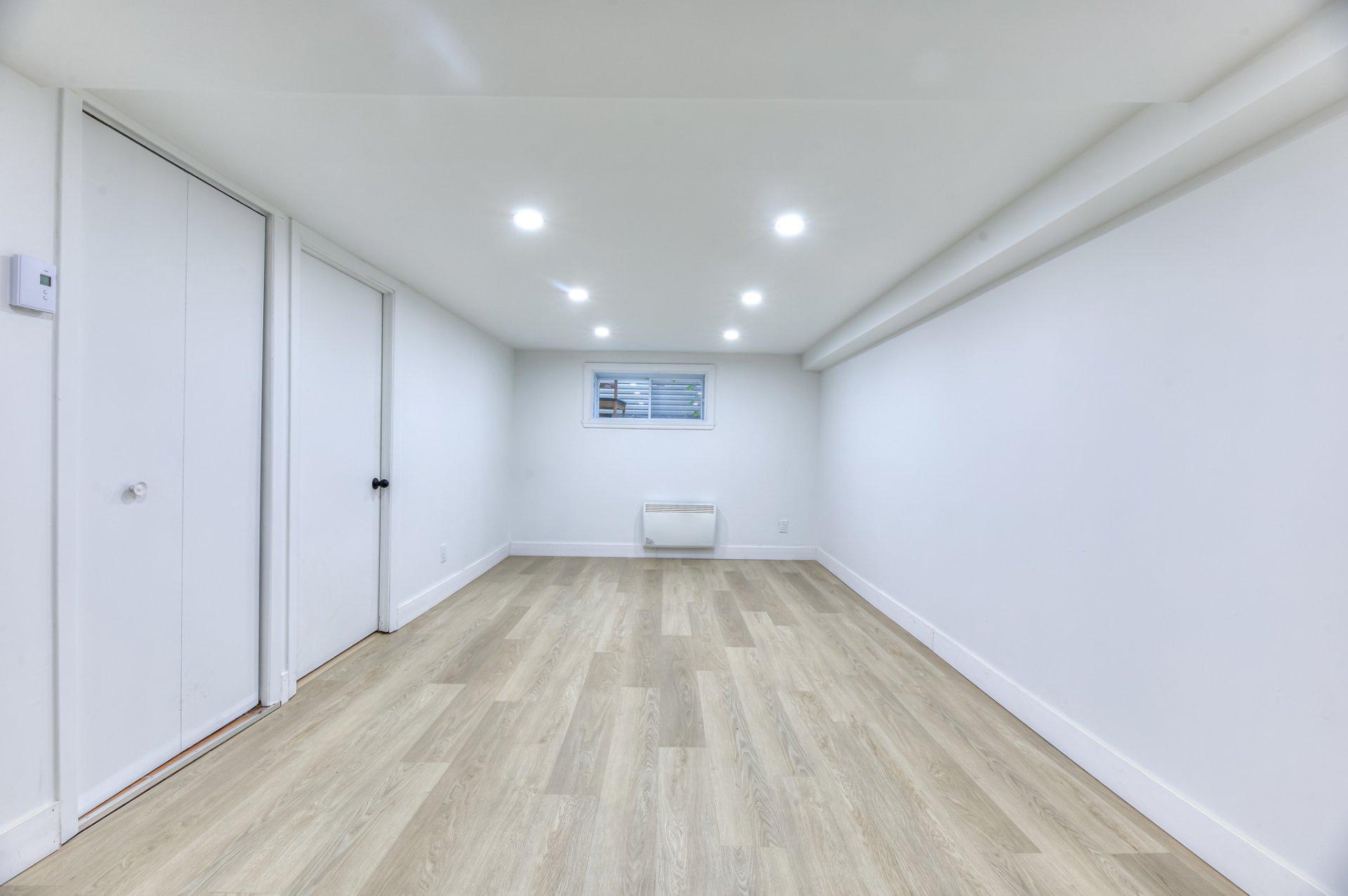 









26B


Rue Louis-Hébert

,
Sainte-Thérèse,




QC
J7E3W5

