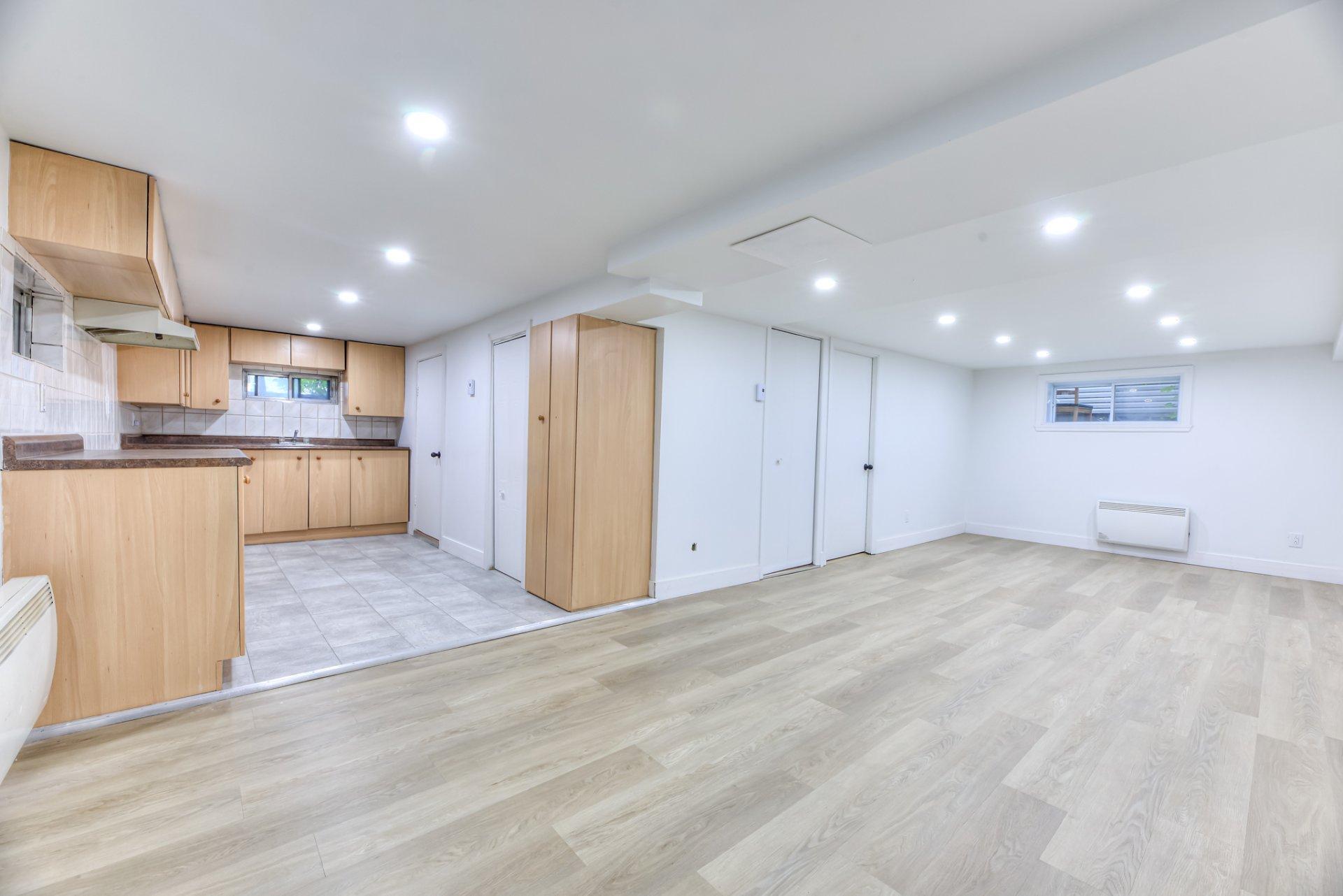 









26B


Rue Louis-Hébert

,
Sainte-Thérèse,




QC
J7E3W5


