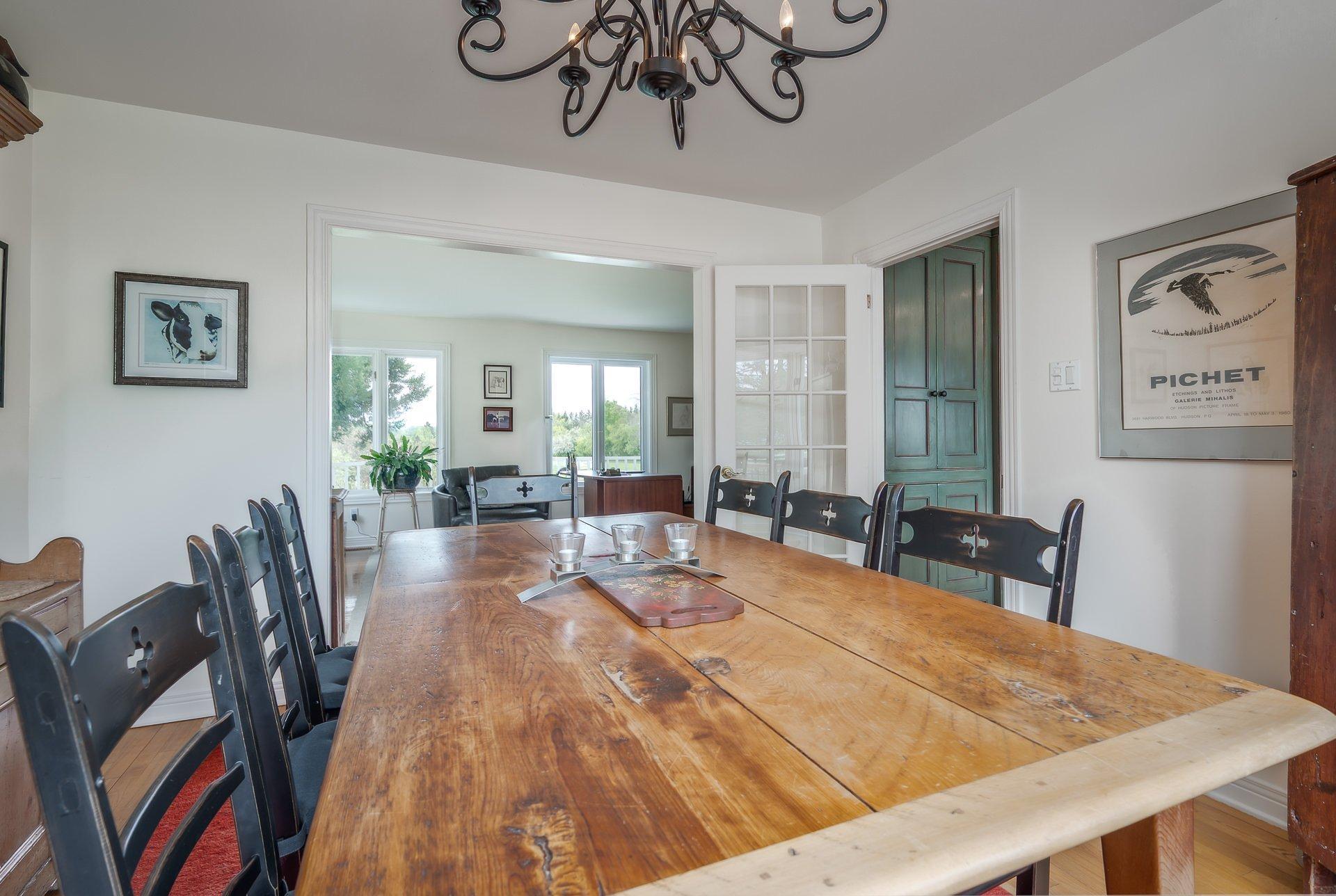 









76Z


Ch. Park

,
Rigaud,




QC
J0P1P0

