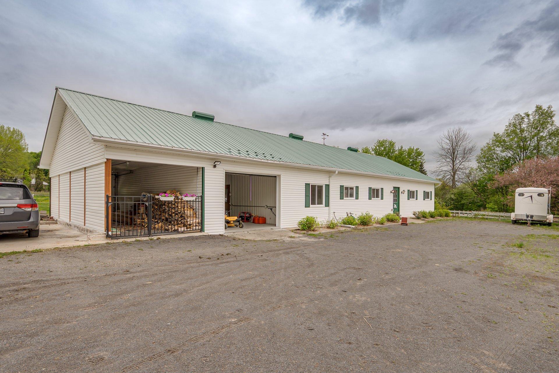 









76Z


Ch. Park

,
Rigaud,




QC
J0P1P0

