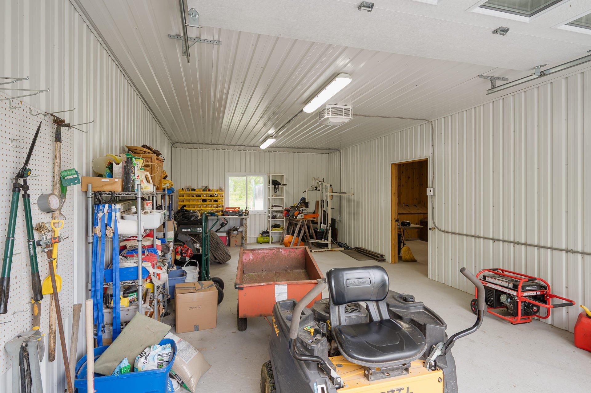 









76Z


Ch. Park

,
Rigaud,




QC
J0P1P0

