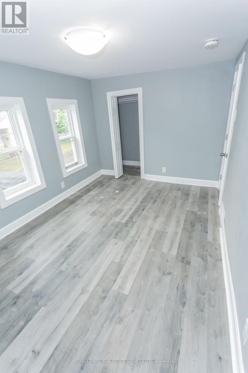 












41 KENNEDY STREET

,
Welland,




Ontario
L3B3R7

