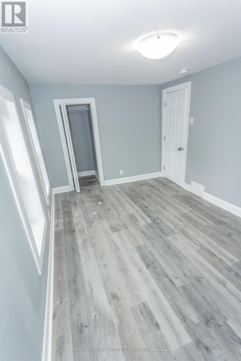 












41 KENNEDY STREET

,
Welland,




Ontario
L3B3R7


