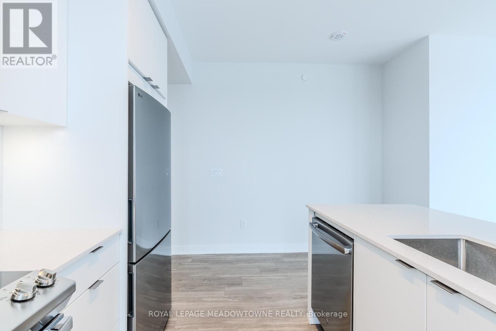 












3610 - 4130 PARKSIDE VILLAGE

,
Mississauga,




Ontario
L5B0L7

