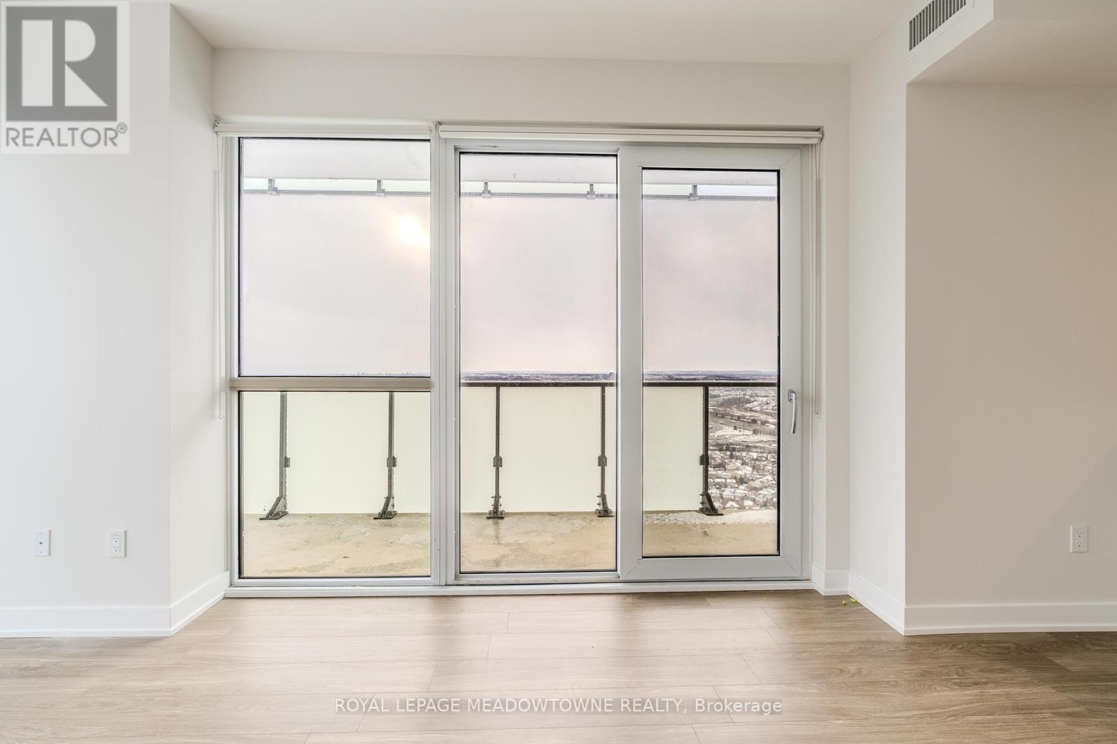 












3610 - 4130 PARKSIDE VILLAGE

,
Mississauga,




Ontario
L5B0L7

