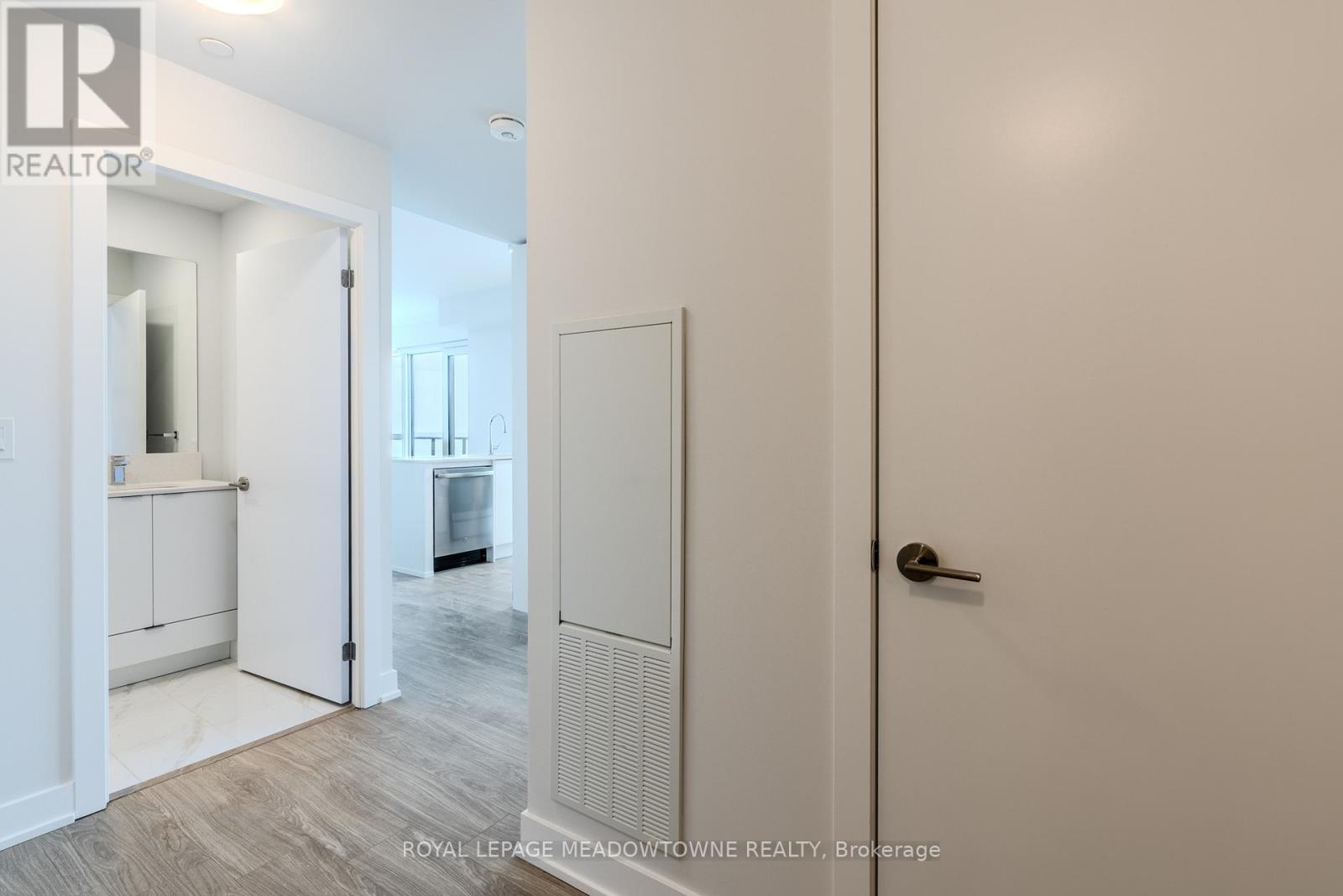 












3610 - 4130 PARKSIDE VILLAGE

,
Mississauga,




Ontario
L5B0L7

