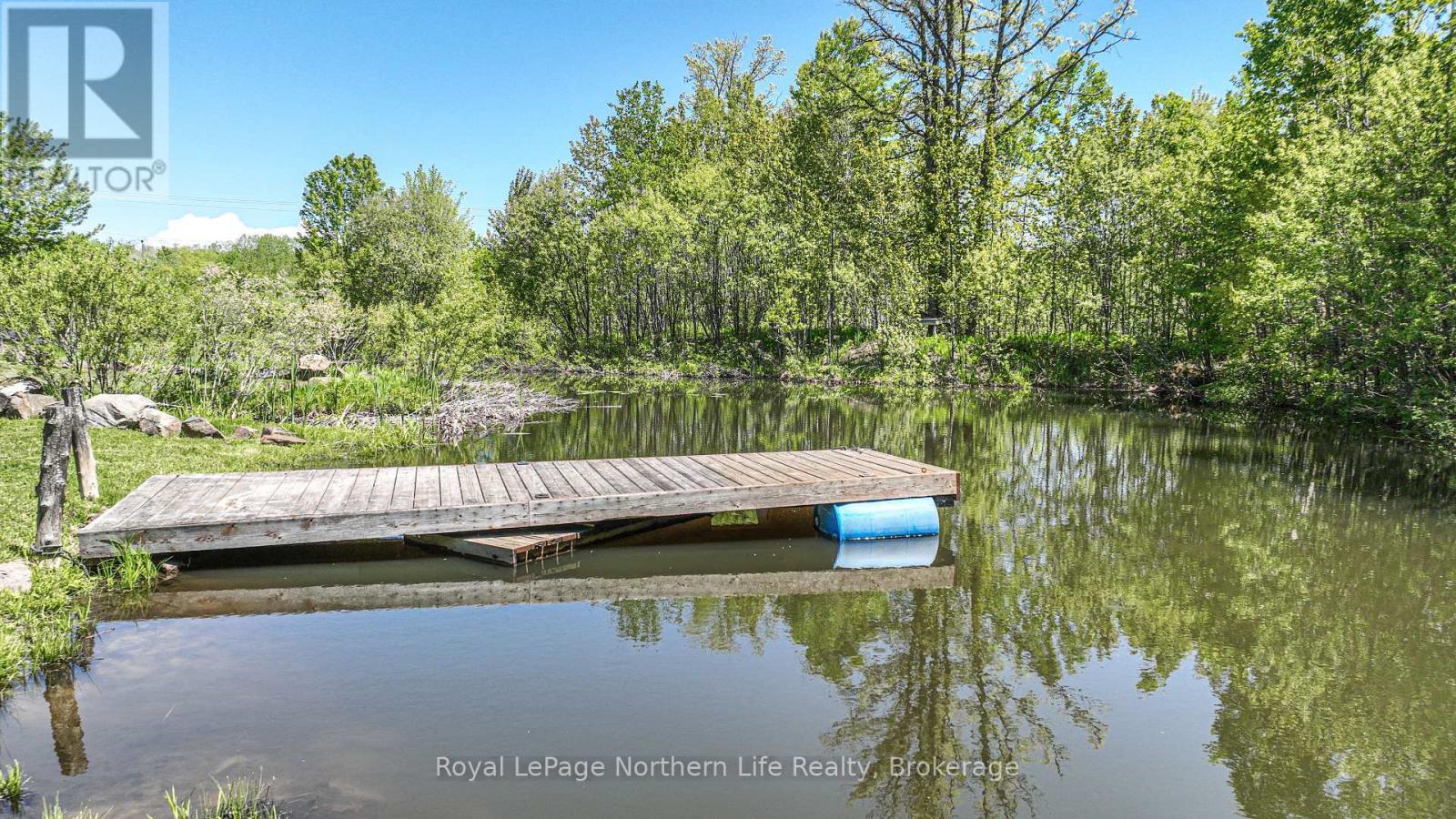 












1028 CARLYON LINE

,
Severn,




Ontario
L3V0W8

